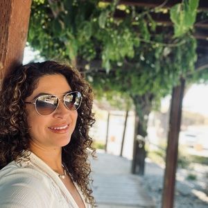 Meet your Posher, Diana